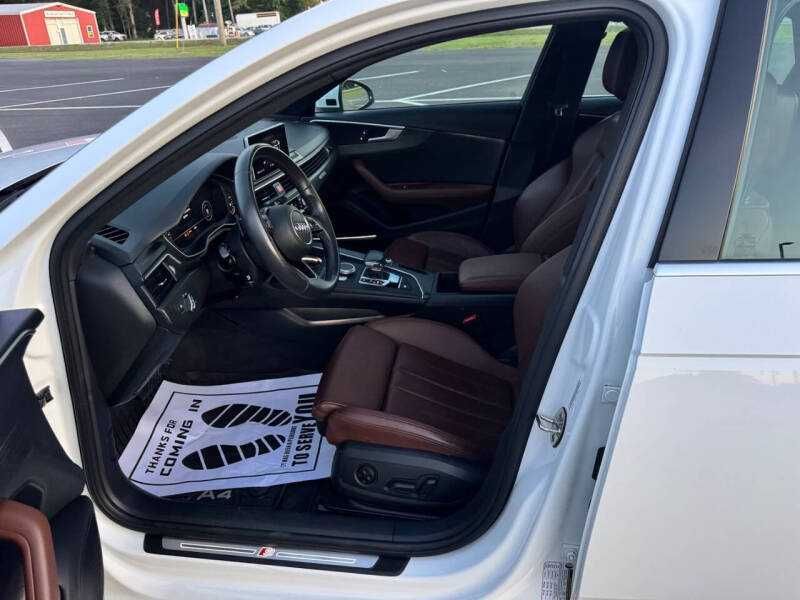 2018 Audi A4 2.0T quattro Premium Plus