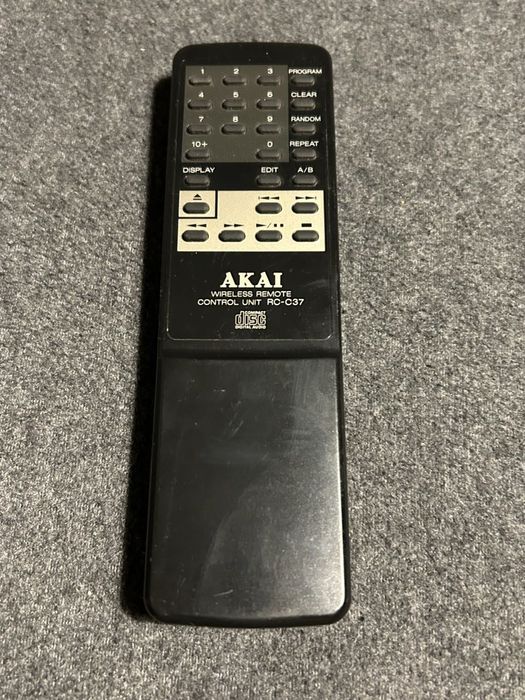 Akai RC-C37 oryginalny pilot np do Akai CD-55