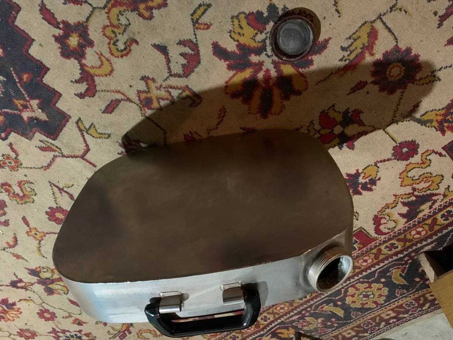 Продам канистру на 10 л (производства СССР) из нержавейки