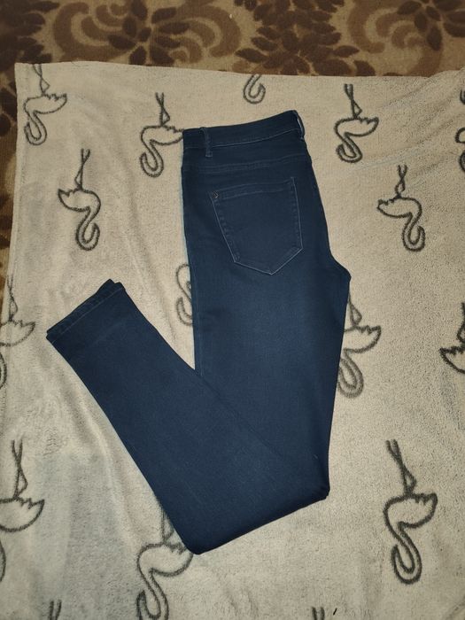 Jeansy damskie 40