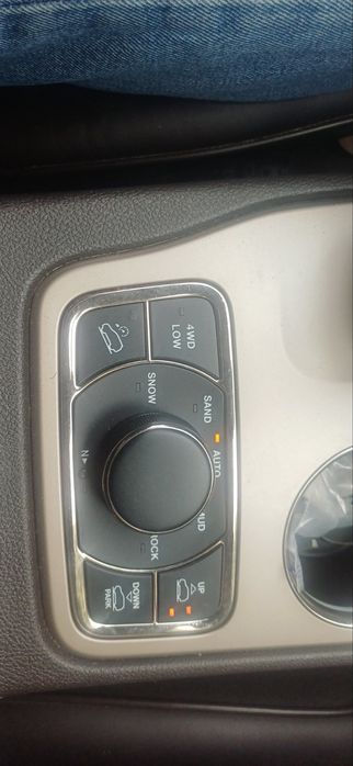 Авто jeep 3.0 дизель