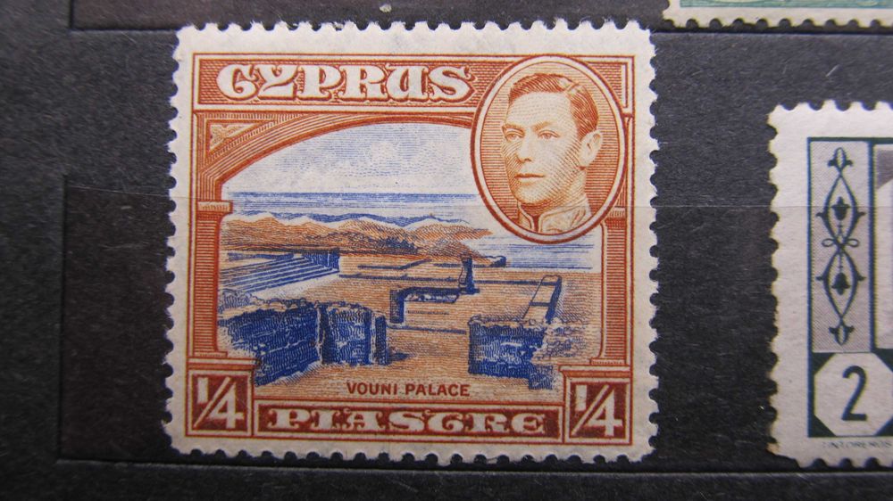 Klasery ze znaczkami sprzedam