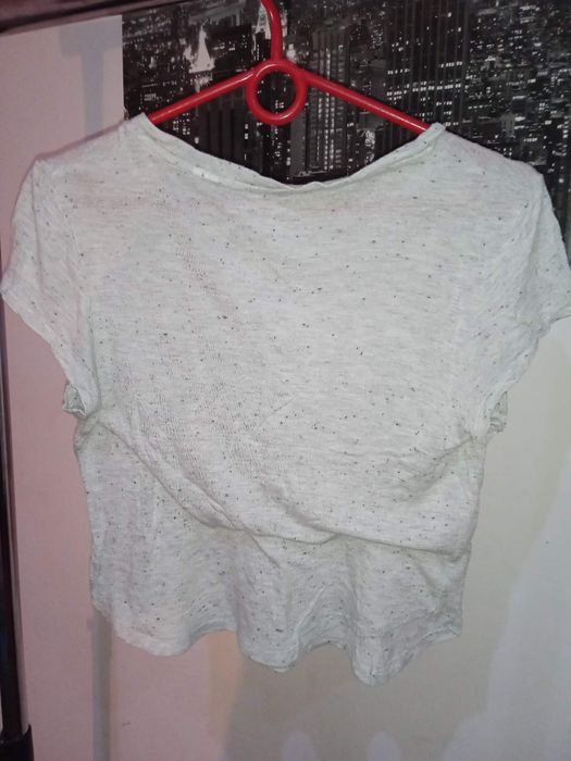 koszulka szara z napisem