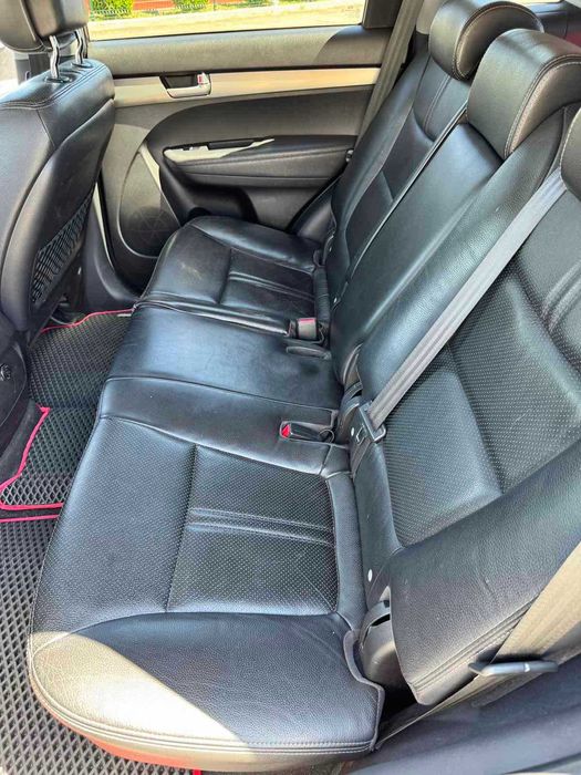 продам сімейне авто KIA SORENTO ||