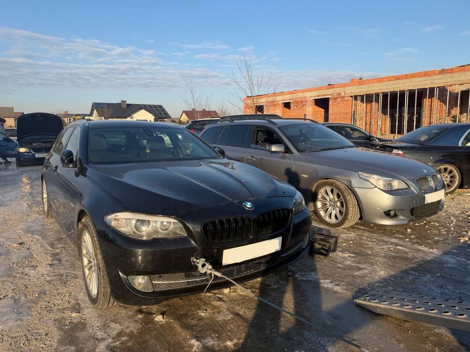 Авторозборка BMW F10 F11 Універсал 668 Schwarz 2 N47 2.0 Дизель