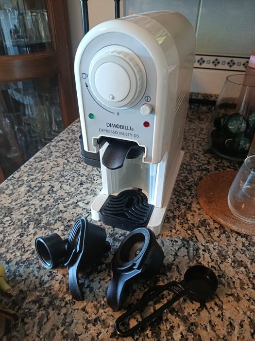 Cafeteira Dimobilli Expresso Multi D5 branca