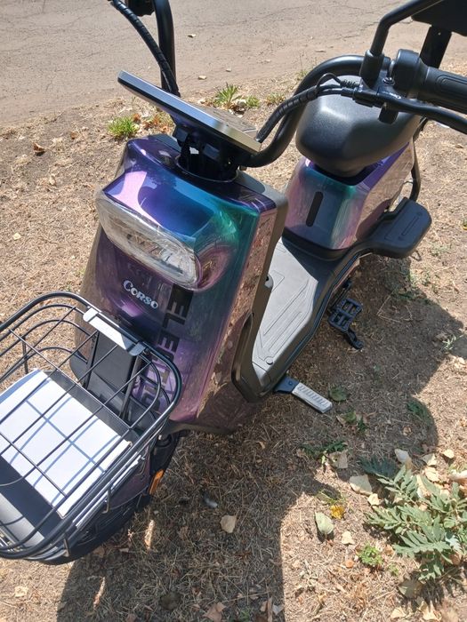 Електроскутер Corso