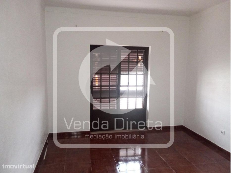Moradia T3 Isolada | Garagem 720 m² de Terreno | Foros da Afeiteira...