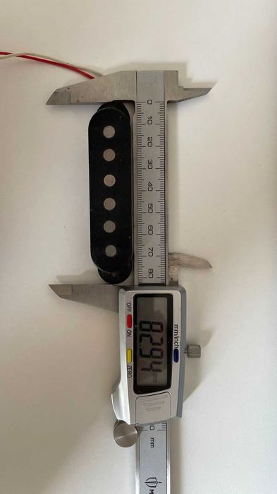 Przetwornik gitarowy typu single coil