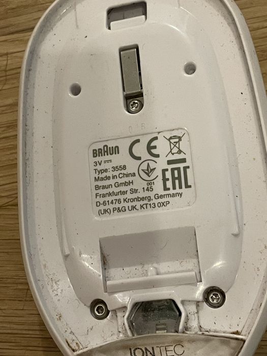 Braun szczotka elektryczna z jonizacją 3558
