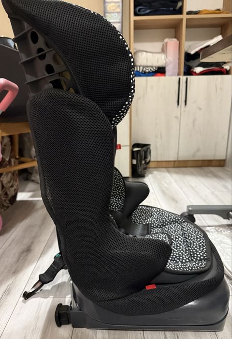Продам автокресло