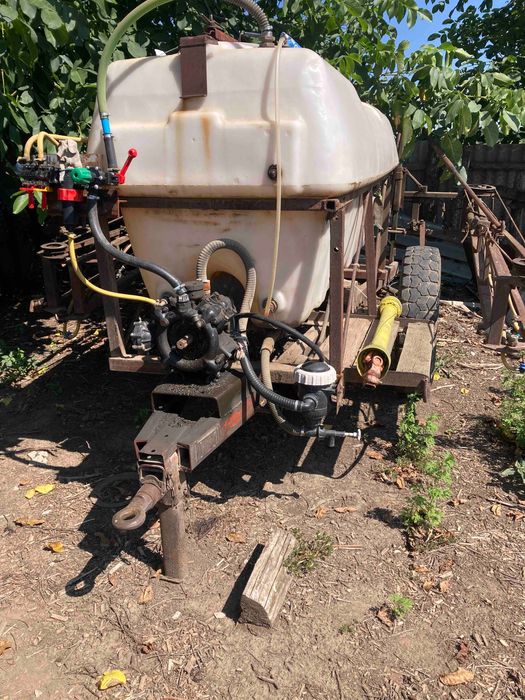 Оприскувач ОП 2000