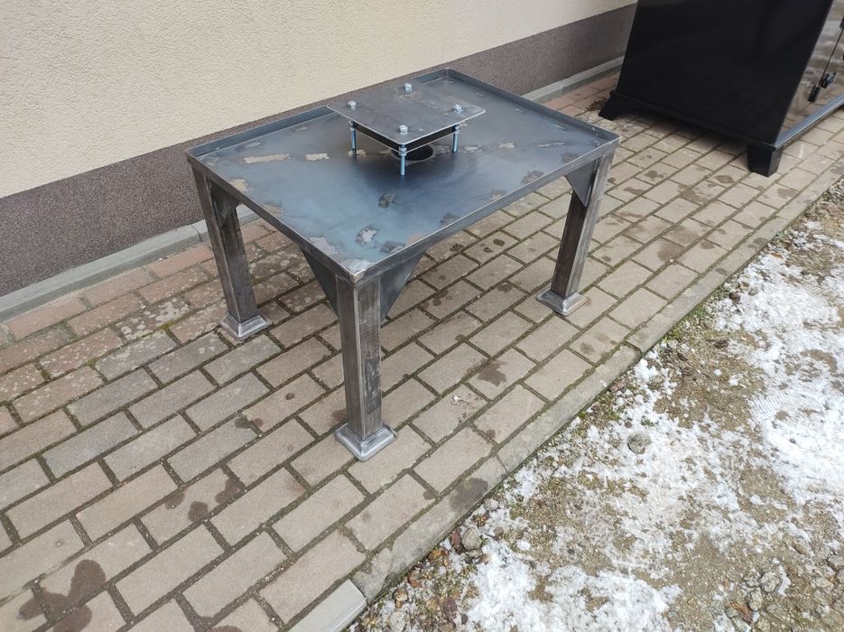 Podstawa do wędzarni