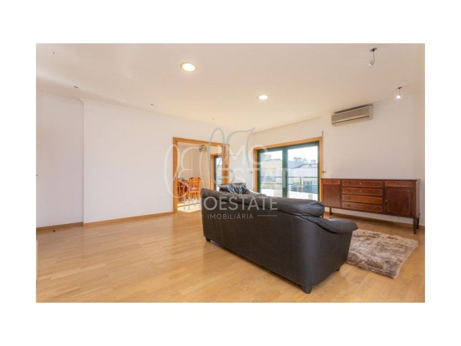 Apartamento T3 Urbanização Panorama