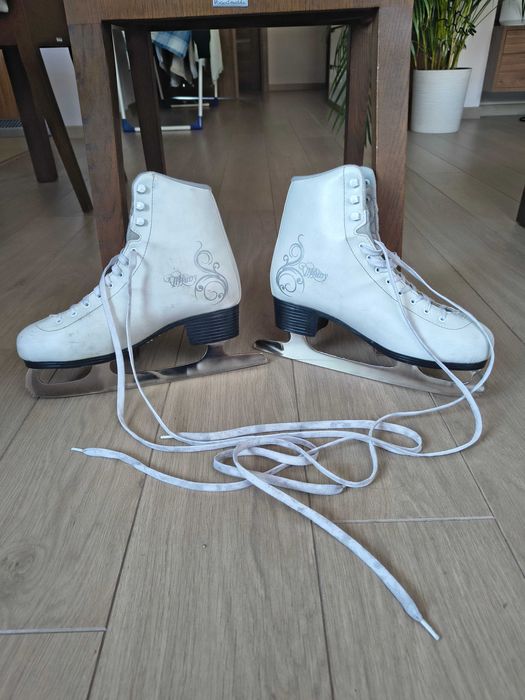 łyżwy figurowe roz. 40