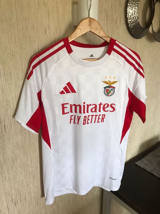 Camisola do SLB época 25/26