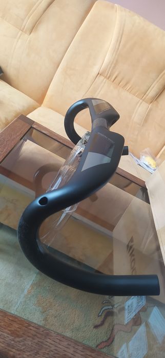 Lekka kierownica  Kocevlo 420mm- karbon