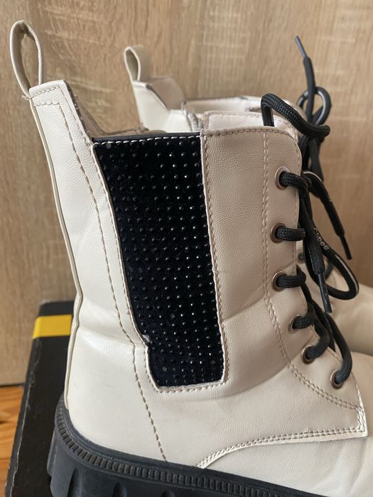 Черевики зимові на дівчинку 36р.