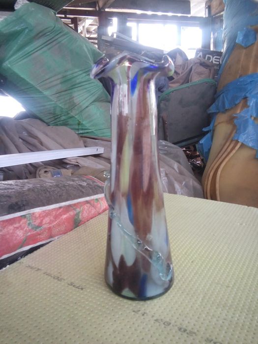 Стеклянная ваза"NGF"