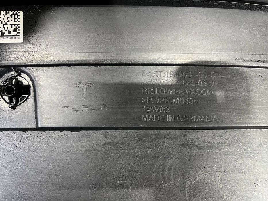 Бампер задний Tesla Model Y Juniper / 2024 2025 2026 г. / Спойлер юбка