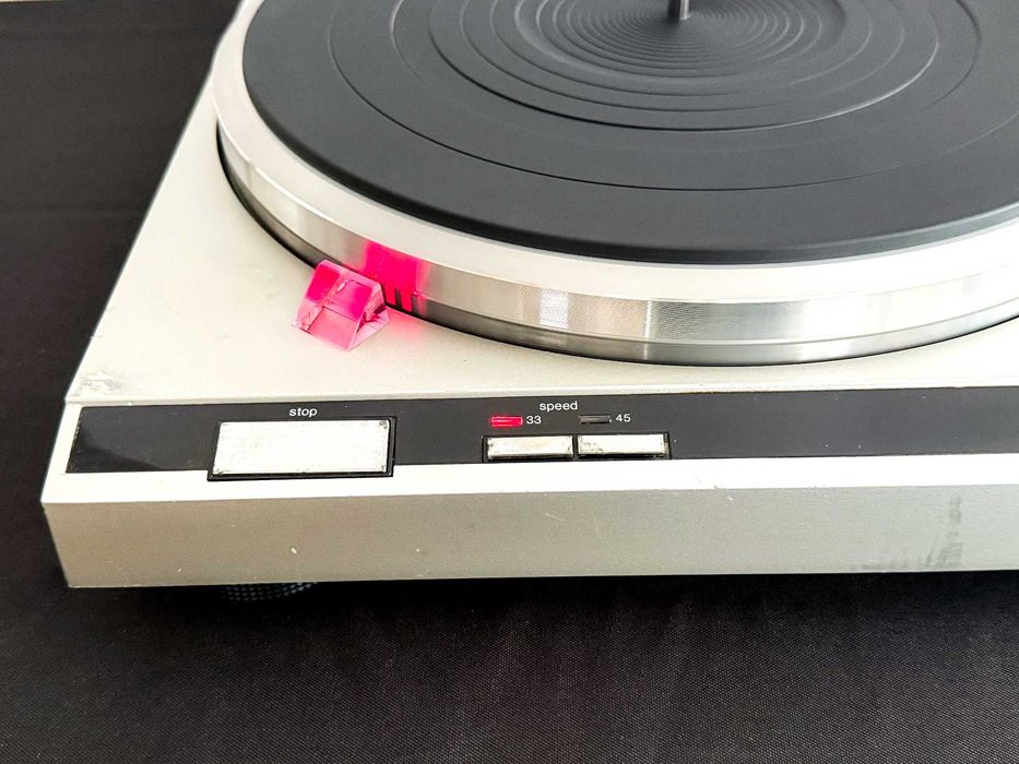 Technics SL-Q2 Direct Drive Turntable / Gira-Discos