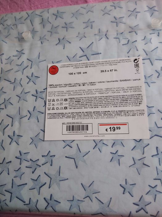 ZARA. Capa de edredão e 2 fronhas para cama de bebe