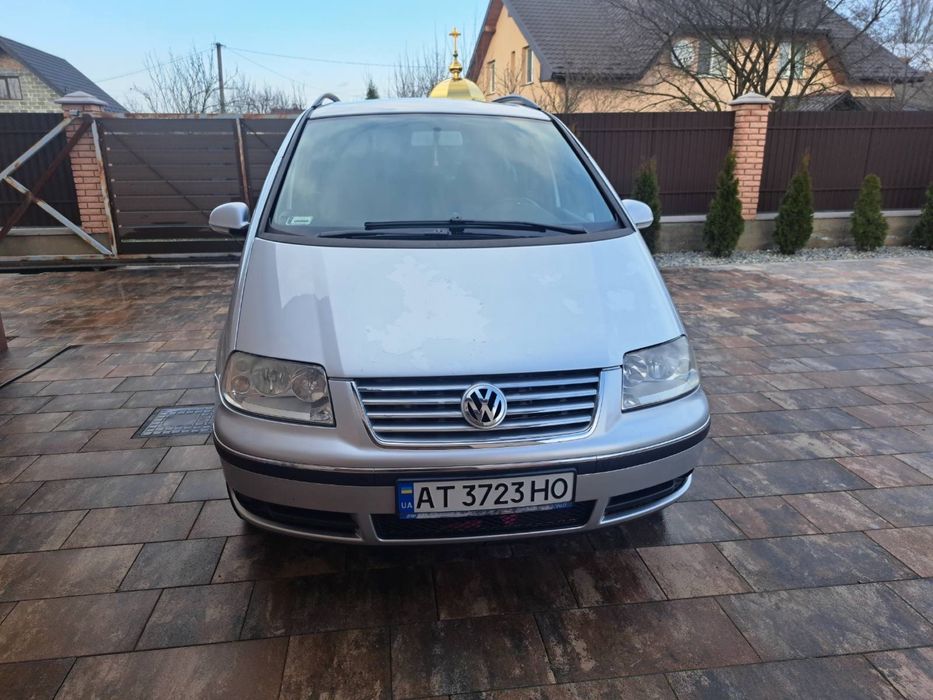Продам Volkswagen Sharan 2005 року