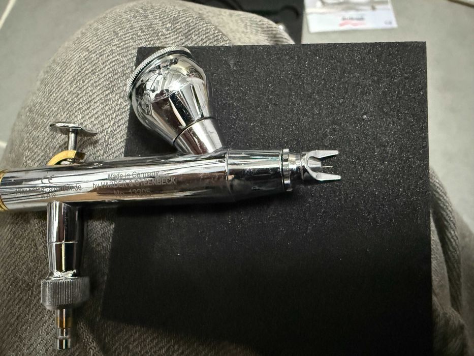 Airbrush Harder & Steenbeck Evolution CR Plus como nova