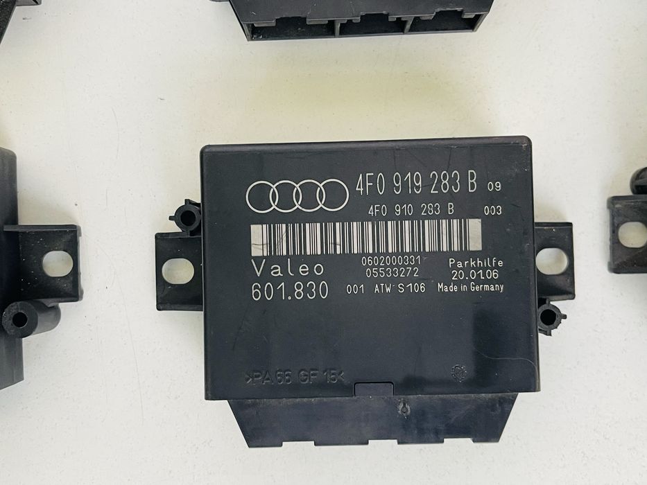 Блок Парктроніків Audi A6 C6 A8 D3 Модуль PDC