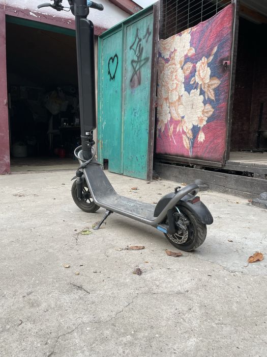Електросамокат PROOVE Model Urban