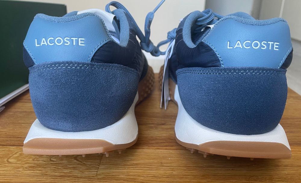 Lacoste-nowe granatowe sneakersy-wkładka 29.5 cm.