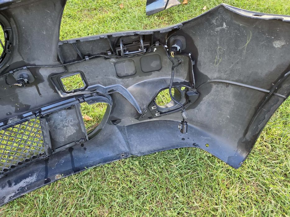 Zderzak przedni bmw E60 mpakiet