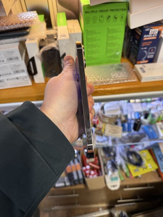 Продам Iphone 13 Pro Max 128 GB Silver 100% АКБ