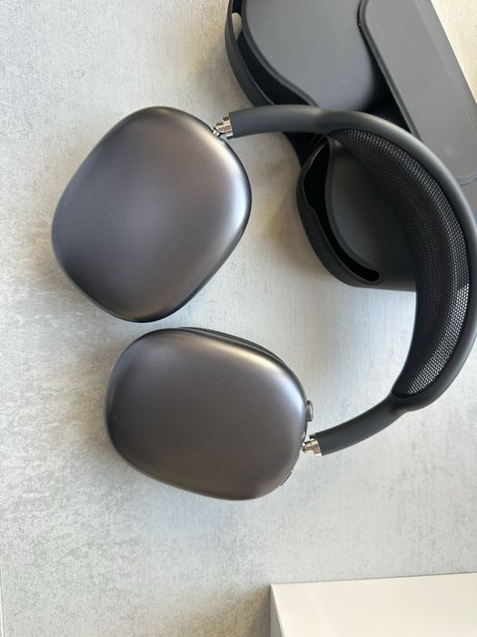 Airpods Max  pretos