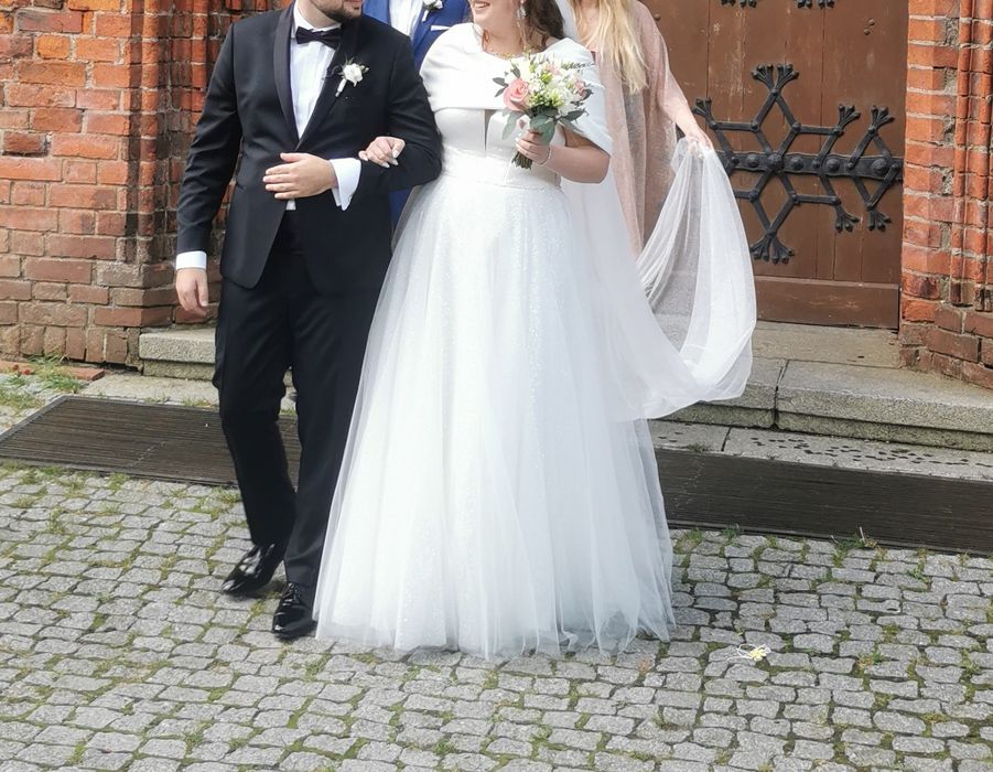 Suknia ślubna biała brokat błyszcząca księżniczka queen bridal 46