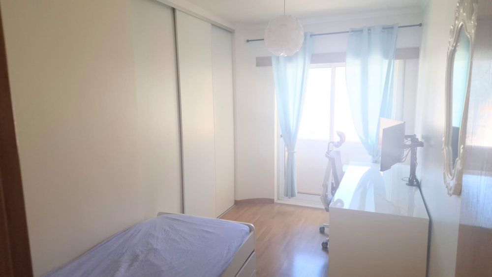 Apartamento T3 espaçoso