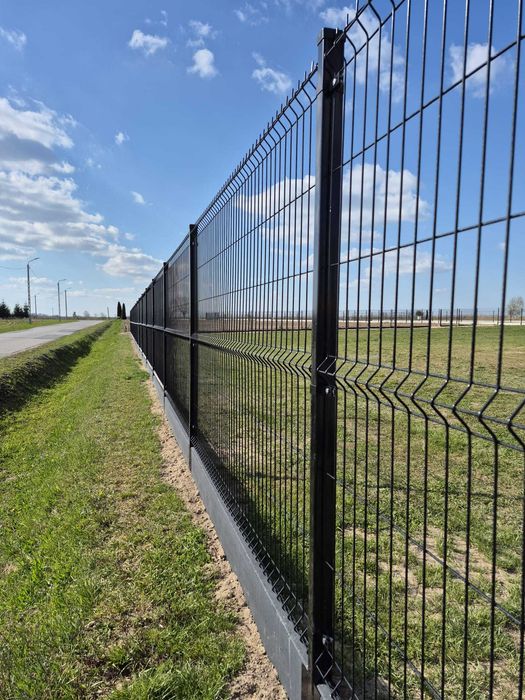 Montaż ogrodzeń Panelowych