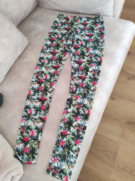 Legginsy kwiaty S M stan idealny