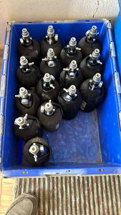 Vendo Material de Paint ball Novo