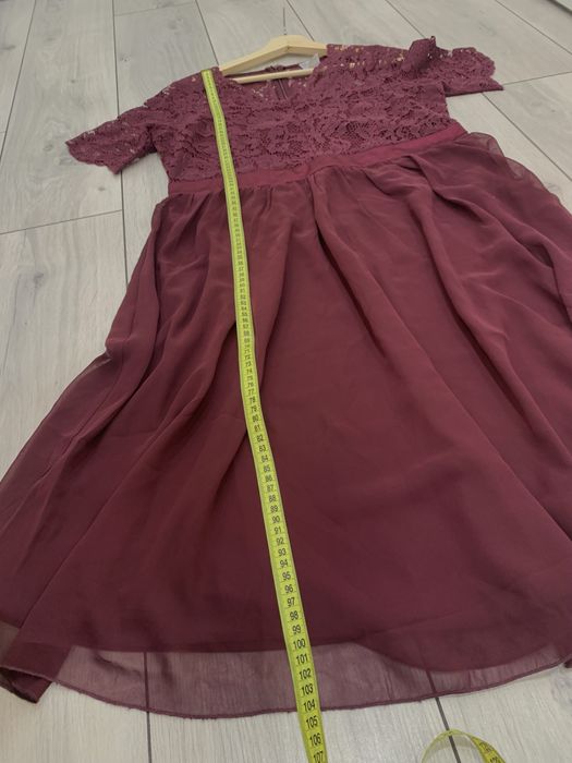 Elegancka sukienka koronkowa Fair Lady rozmiar EUR 40/42