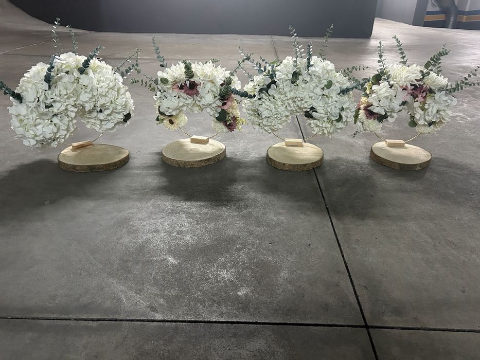 Vendo ou alugo decoração de mesa para casamento ou batizado