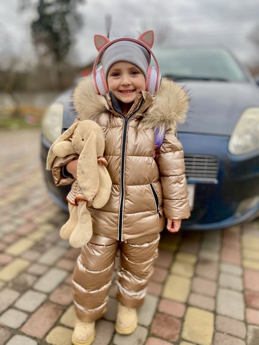 Зимовий комбенізон на дівчинку