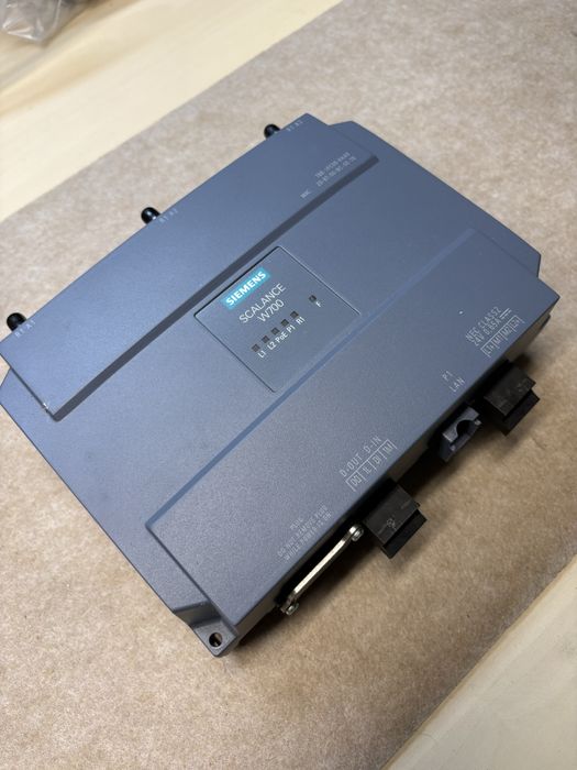 Siemens Scalance W700