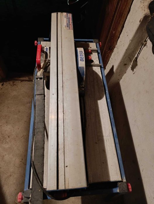 Przecinarka do płytek na mokro