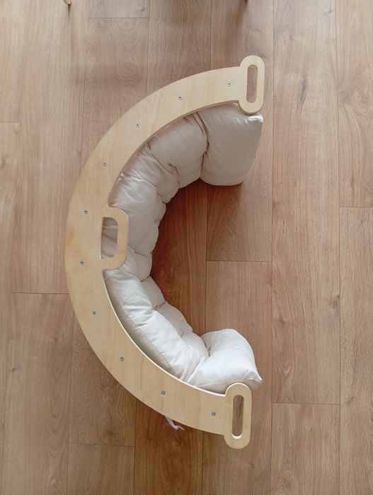Conjunto de Escalada Montessori (Pikler, rampa e balancim com almofada)