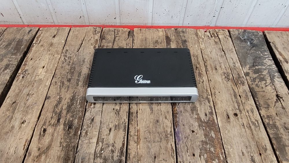 Аналоговый шлюз GRANDSTREAM GXW4008.