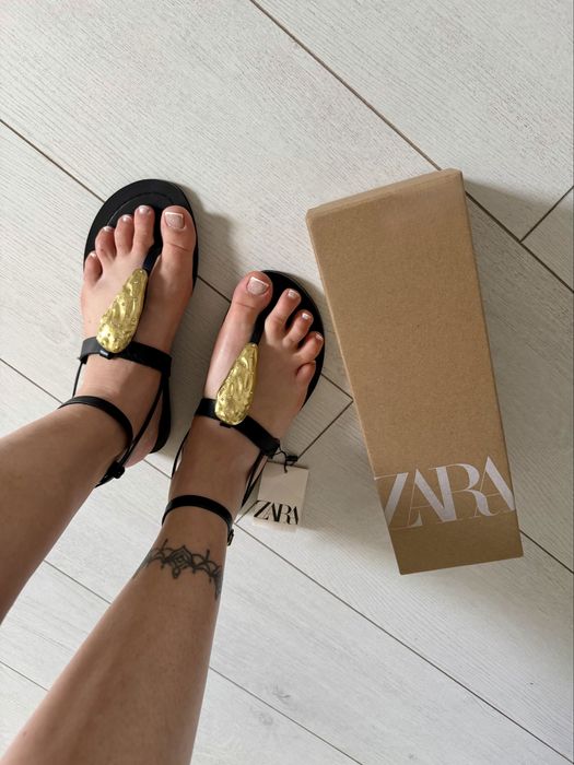 Босоніжки (сандалі) Zara 38 розмір