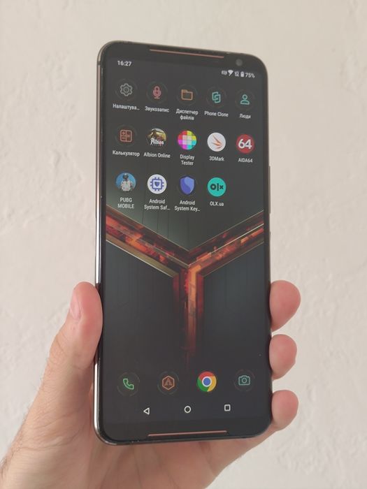 Предзамовлення Ігровий смартфон ASUS ROG Phone 2 8 128