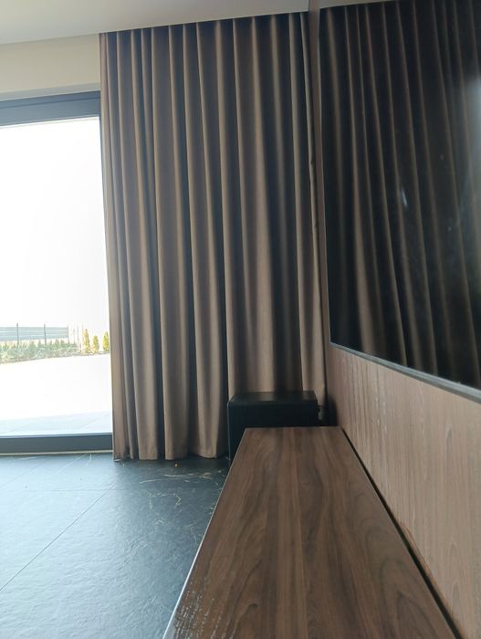 Szycie zasłon firan roletki rzymskie