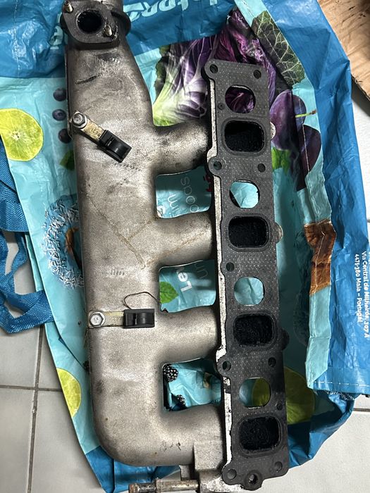 Peças de motor a venda